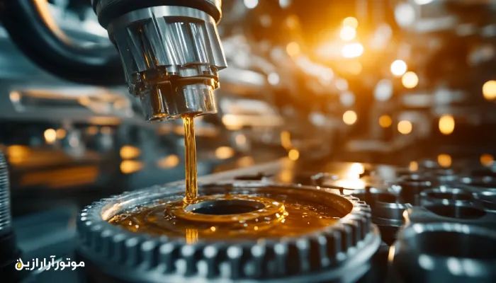 گریس‌کاری دقیق قطعات مکانیکی در کارخانه مونتاژ خودرو