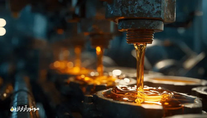 روغن موتور آغاجاری برای مسیرهای عملیاتی داغ؛ تصویر نزدیک از خودروها و ماشین‌آلات صنعتی در حال کار با گرمای شدید، جریان روغن و لایه محافظ روی قطعات موتور.